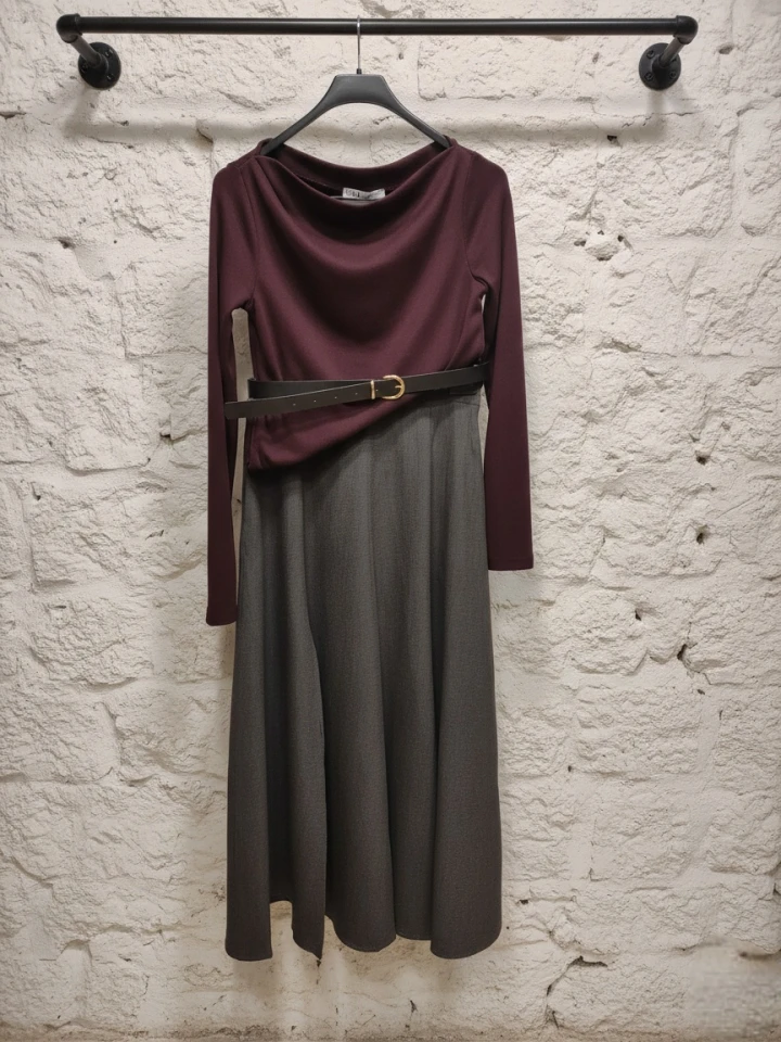 Yüksek Bel Yırtmaçlı Cepli Etek