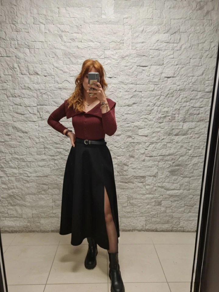 Yüksek Bel Yırtmaçlı Cepli Etek