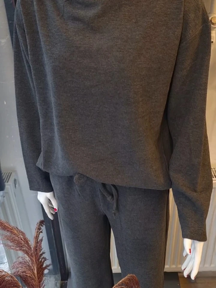 Füme Dik Yaka Alt-Üst Takım