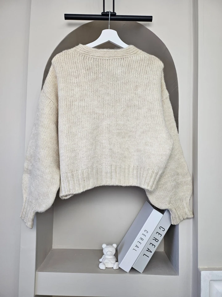 V Yaka Basic Aura Hırka